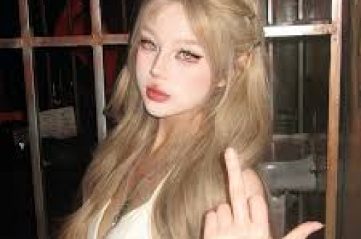 网红董赤赤发声患有严重抑郁